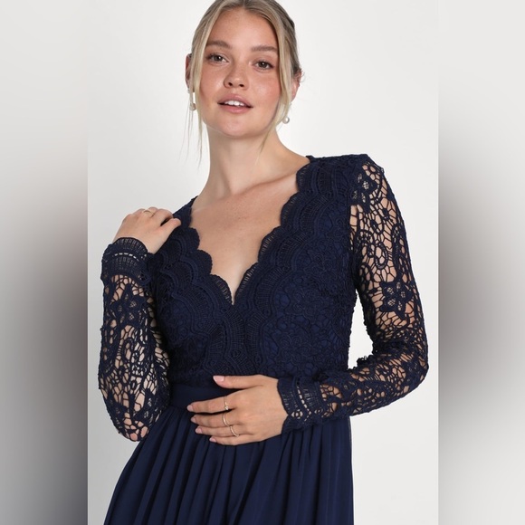 Sz M - NWOT Lulus‎ Dress Awaken My Love Navy Blue Long Sleeve Lace Maxi Dress - Picture 4 of 8